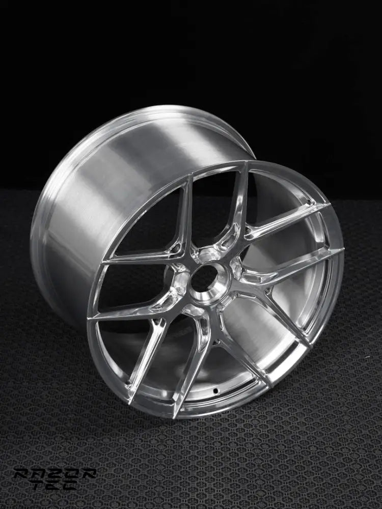 PORSCHE 992 CENTER LOCK - GLOSS CLEAR WHEELS