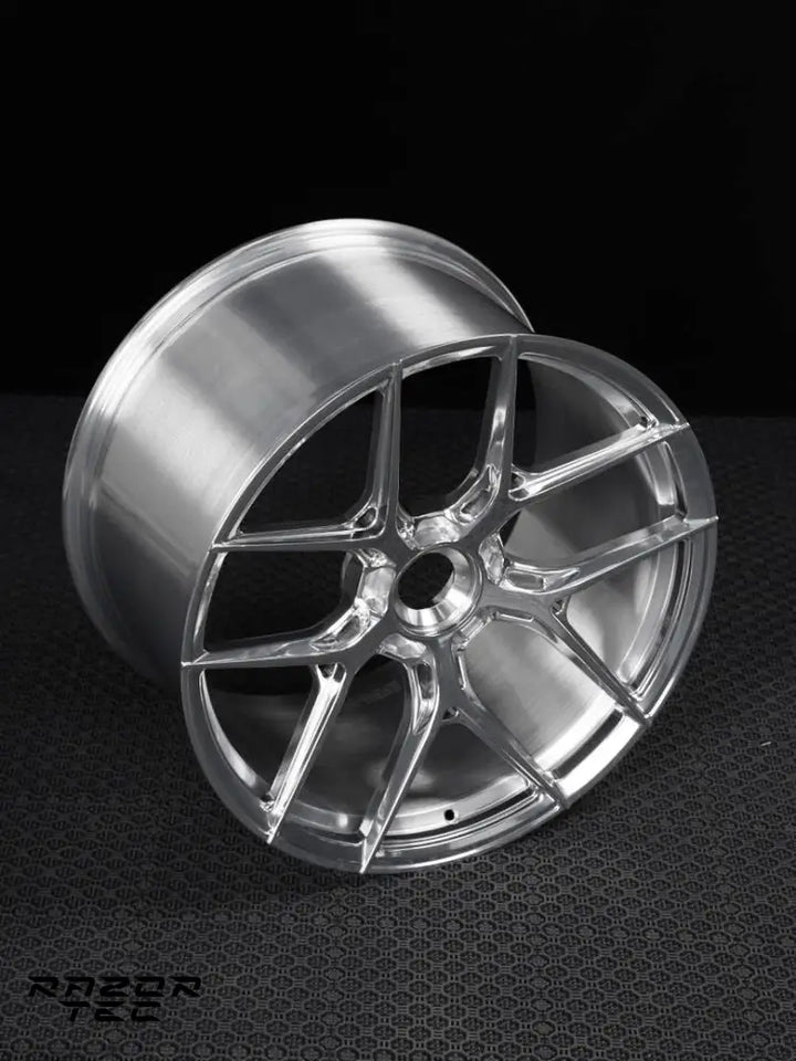PORSCHE 992 CENTER LOCK - GLOSS CLEAR WHEELS