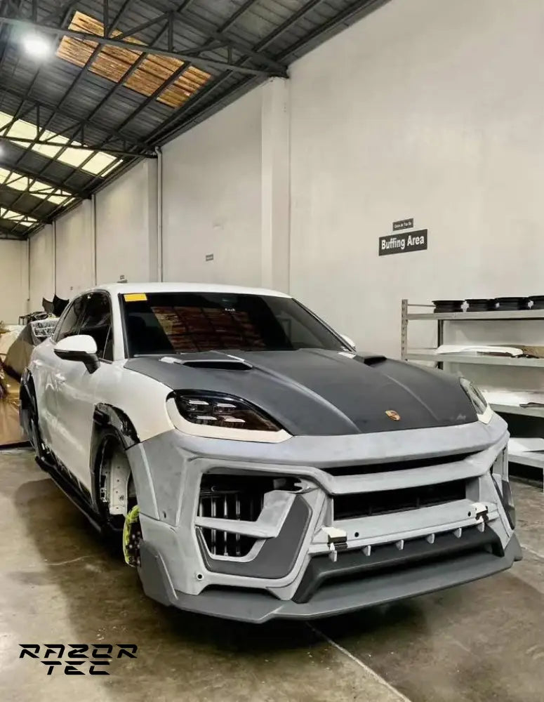 PORSCHE CAYENNE E3.2 WIDEBODY KIT 2024+