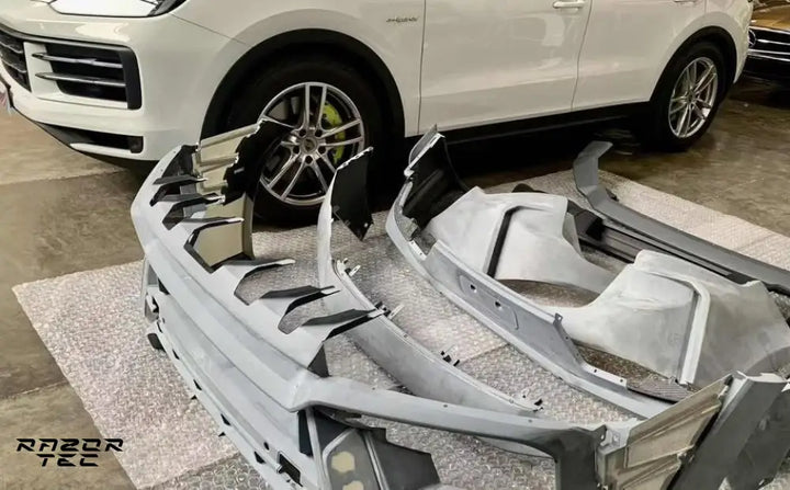 PORSCHE CAYENNE E3.2 WIDEBODY KIT 2024+