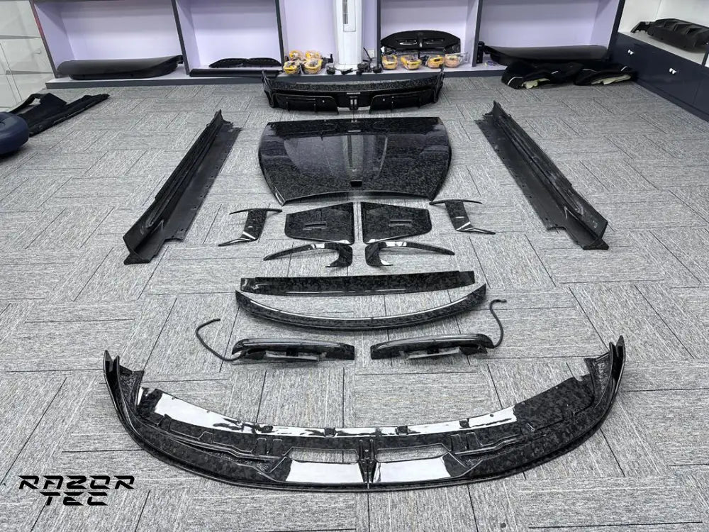 ROLLS-ROYCE SPECTRE CARBON KIT