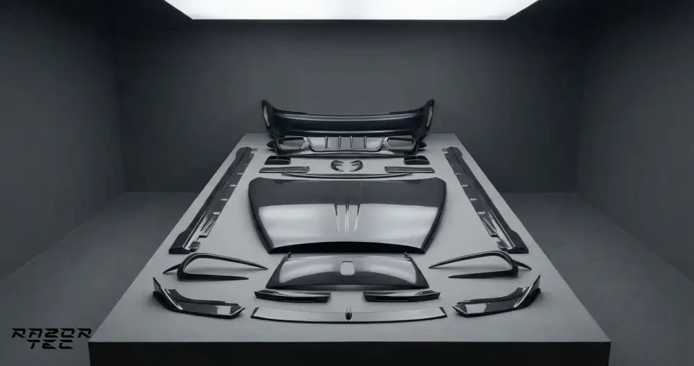 ROLLS-ROYCE WRAITH / DAWN CARBON BODY KIT