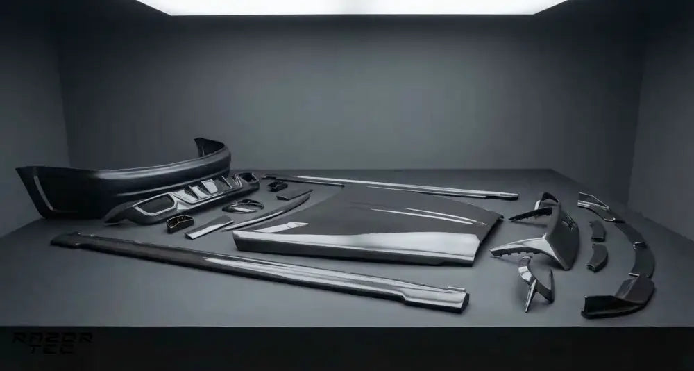 ROLLS-ROYCE WRAITH / DAWN CARBON BODY KIT