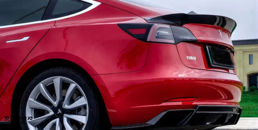 TESLA MODEL 3 CARBON FIBER KIT